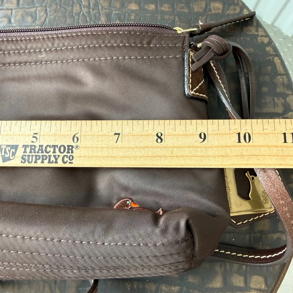 Dooney & Bourke Crossbody Bag Womens O/S Brown Excellent Nylon Leather Trim Duck